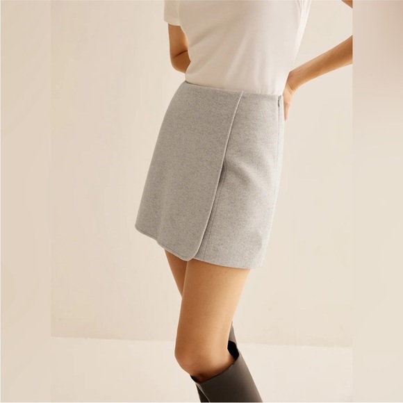 Commense Tweed Side-Zipper Mini Skirt Gray Size M NWT - Picture 3 of 5